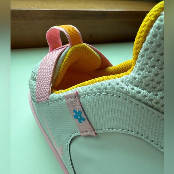 Nike Zoom Pulse Vast Medical Doctor Nurse Sneakers Size 6 Grey Pink. - Picture 11 of 11